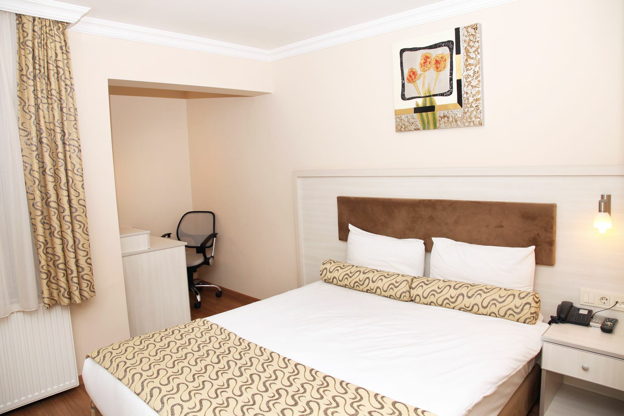 Grand Zeybek Hotel Izmir Bagian luar foto