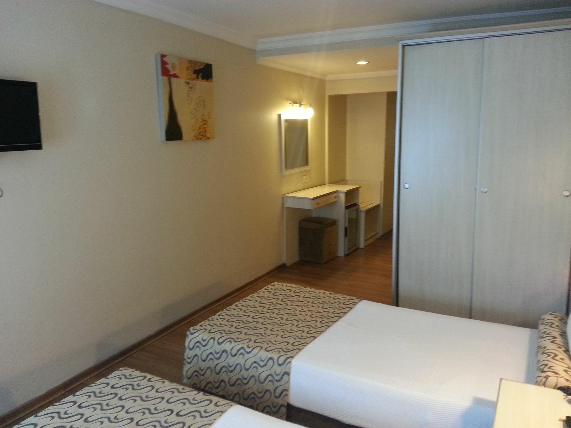 Grand Zeybek Hotel Izmir Bagian luar foto